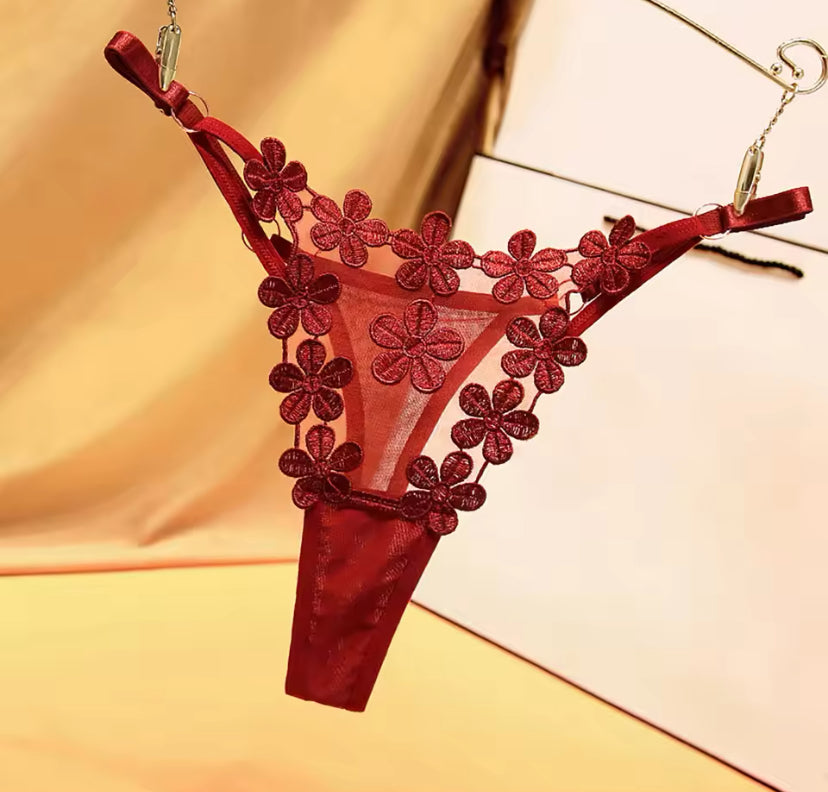 Icyy Flower Thong